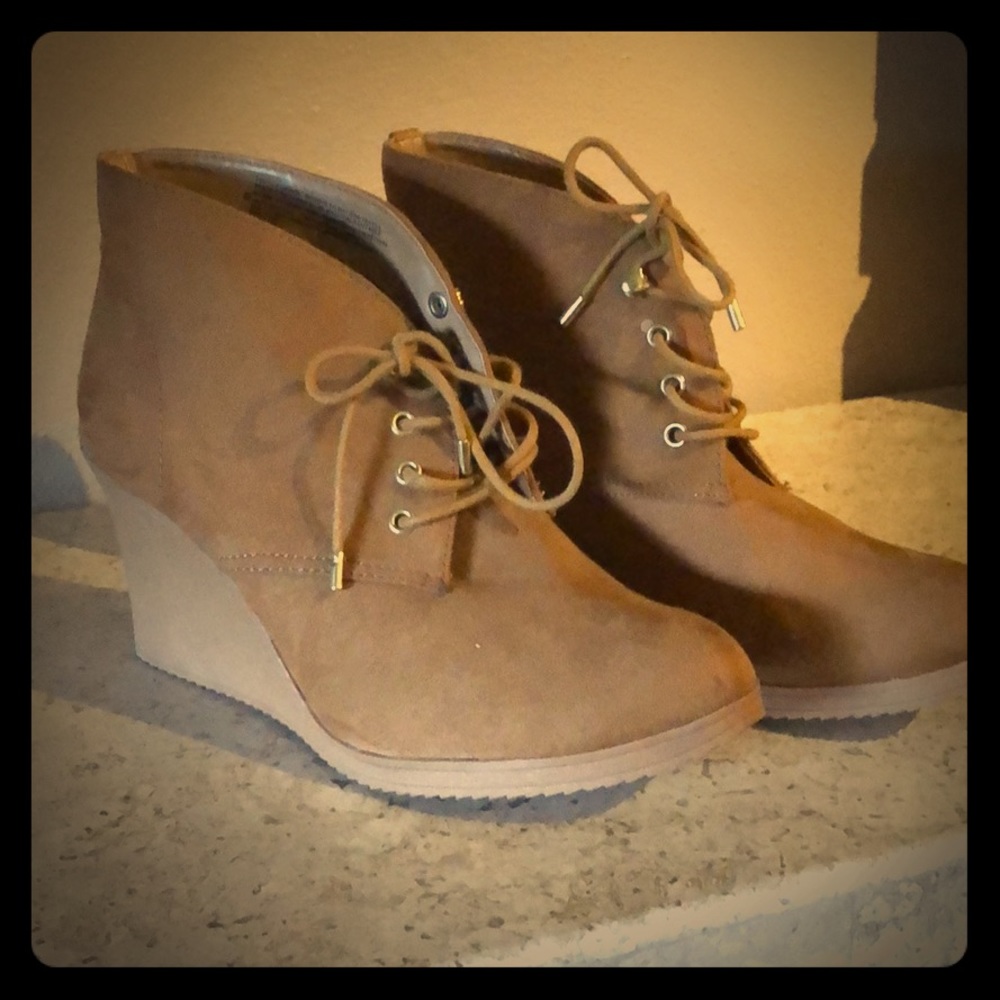 Merona wedge suede boots